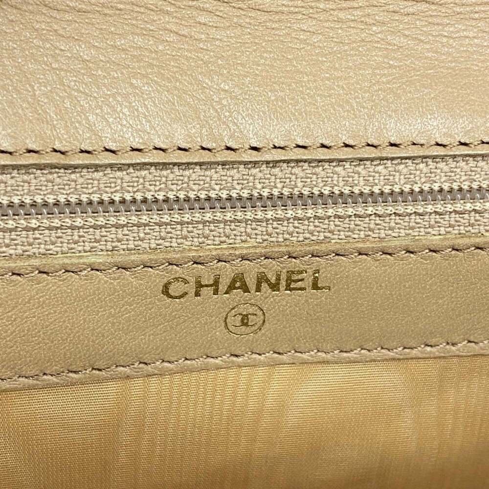 CHANEL Authentic Brown Caviar Leather Wallet - Picture 4 of 10